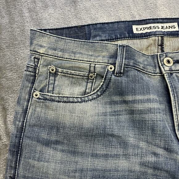 Express Jeans Mens 38x30 Blue Kingston Classic Fit Straight Leg Med Wash Denim - Picture 3 of 13